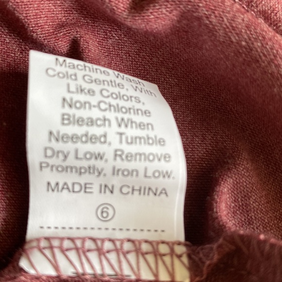 NWT. Rose 2 Piece Pajamas - Picture 9 of 10